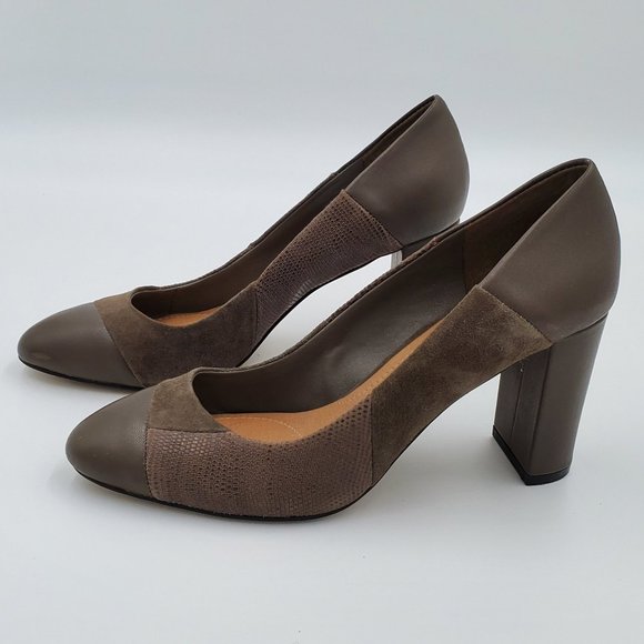 Tahari Elroy snakeskin & suede block heels - Picture 2 of 8